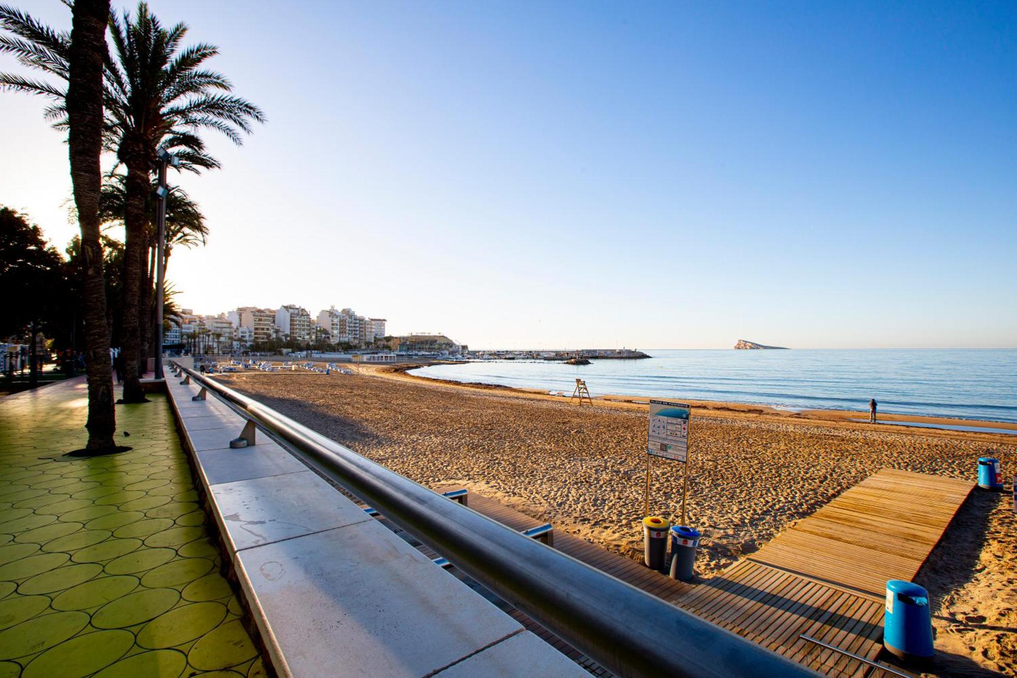 Fleming Playa Poniente Hotel Benidorm Bagian luar foto